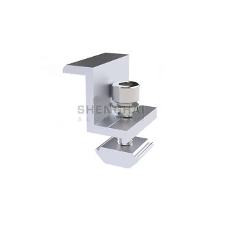 Aluminum_end_clamp_and_mid_clamp