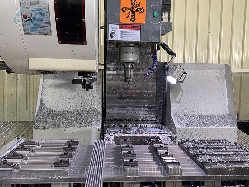 CNC processing aluminum extrusion profile CNC processing aluminum extrusion profile