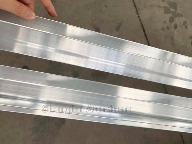 industrial aluminium extrusion profile scratches industrial aluminium extrusion profile scratches