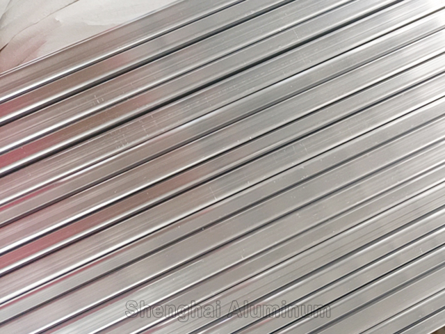 industrial aluminium profile scratches