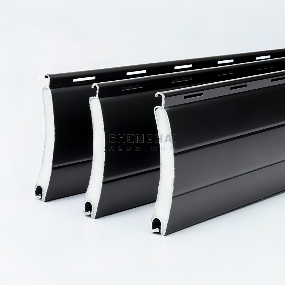 Aluminum rolling shutter slat